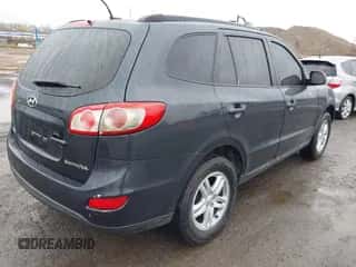 ✅ 2010 Hyundai Santa Fe GLS • VIN: 5NMSG3AB4AH349735 • Lot: 43579121. Wystawiony na IAAI z przebiegiem 117 393 mil mil. Skorzystaj z bezpłatnego archiwum sprzedaży aukcyjnych z USA i zobacz szczegółowy raport historii pojazdu na DreamBid. Zdjęcie 4.