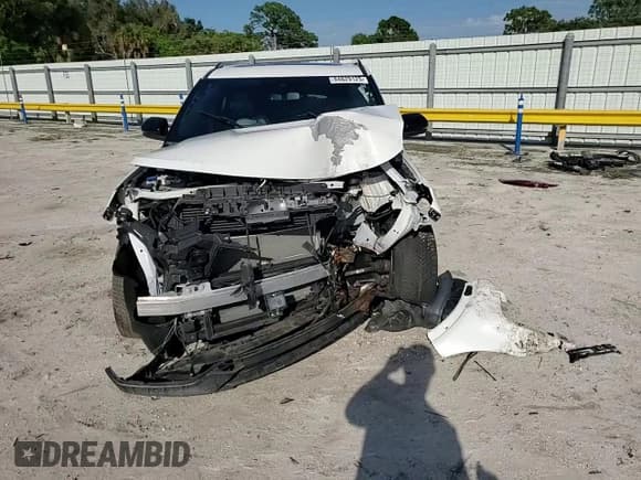 ✅ 2020 Ford Explorer ST • VIN: 1FM5K8GCXLGB79198 • Lot: 84829125. Wystawiony na Copart z przebiegiem 84 079 mil. Bezpłatny archiwum sprzedaży aukcyjnych z USA i szczegółowy raport historii pojazdu na DreamBid. Zdjęcie 14.