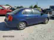 2009 Hyundai Accent Auto GLS с VIN KMHCN46C79U294652, выставлен на аукционе Copart как лот 74760184 с пробегом 172 654 миль миль и Списание • Salvage title. История ставок и продаж доступна на DreamBid. Изображение 3.