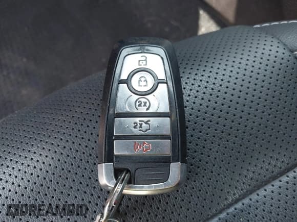 ✅ 2020 Ford Mustang GT • VIN: 1FA6P8CF7L5191661 • Lot: 42464094. Listed on IAAI with Not provided. Free auction sales archive from the USA and detailed vehicle history report at DreamBid. Image 11.