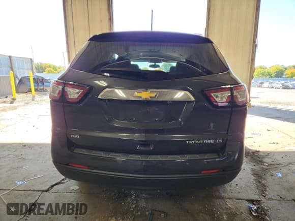 ✅ 2014 Chevrolet Traverse LS • VIN: 1GNKVFED8EJ309961 • Lot: 85765065. Wystawiony na Copart z przebiegiem Nie podano. Bezpłatny archiwum sprzedaży aukcyjnych z USA i szczegółowy raport historii pojazdu na DreamBid. Zdjęcie 6.