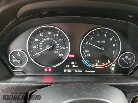 ✅ 2016 BMW 3 Series 320i xDrive • VIN: WBA8E5G58GNT41949 • Lot: 91612145. Wystawiony na Copart z przebiegiem 151 394 mil. Bezpłatny archiwum sprzedaży aukcyjnych z USA i szczegółowy raport historii pojazdu na DreamBid. Zdjęcie 9.