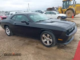 ✅ 2011 Dodge Challenger • VIN: 2B3CJ4DGXBH510901 • Lot: 41557489. Wystawiony na IAAI z przebiegiem 197 142 mil. Bezpłatny archiwum sprzedaży aukcyjnych z USA i szczegółowy raport historii pojazdu na DreamBid. Zdjęcie 1.