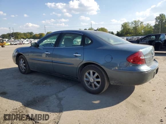 ✅ 2007 Buick LaCrosse CX • VIN: 2G4WC582471217856 • Lot: 82226315. Listed on Copart with 97,885 mi. Free auction sales archive from the USA and detailed vehicle history report at DreamBid. Image 2.
