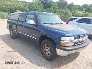 ✅ 2002 Chevrolet Silverado 1500 LT • VIN: 2GCEC19TX21172513 • Лот: 42934623. Опубликован ранее на IAAI с пробегом 240 397 миль. Бесплатный доступ к архиву аукционных продаж из США и подробный отчёт об истории автомобиля на DreamBid. Изображение 1.