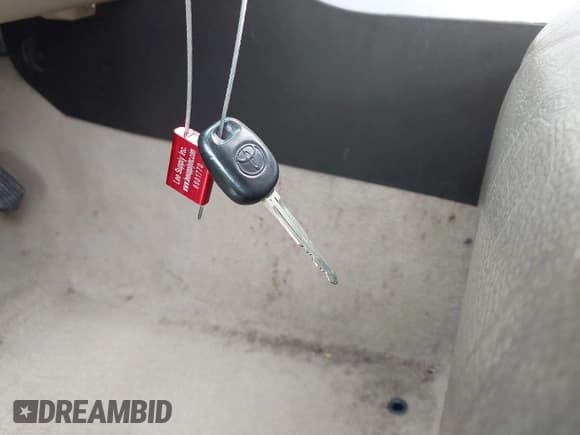 ✅ 2007 Toyota Tundra Limited • VIN: 5TFRT58187X001570 • Lot: 42598742. Wystawiony na IAAI z przebiegiem Nie podano. Bezpłatny archiwum sprzedaży aukcyjnych z USA i szczegółowy raport historii pojazdu na DreamBid. Zdjęcie 11.