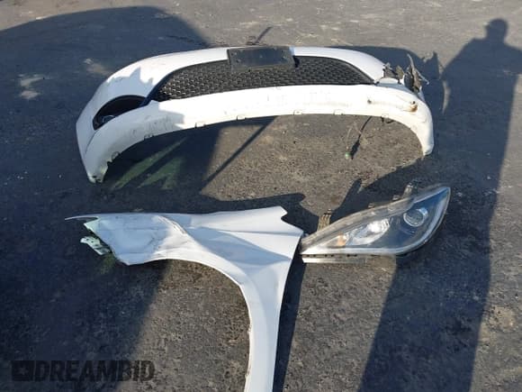 ✅ 2018 Chrysler Pacifica Touring Plus • VIN: 2C4RC1FG4JR287309 • Lot: 43698256. Listed on IAAI with 78,322 mi. Free auction sales archive from the USA and detailed vehicle history report at DreamBid. Image 12.