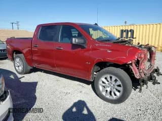 ✅ 2021 Chevrolet Silverado 1500 Custom • VIN: 3GCPWBEK7MG446876 • Lot: 80698144. Wystawiony na Copart z przebiegiem 37 219 mil. Bezpłatny archiwum sprzedaży aukcyjnych z USA i szczegółowy raport historii pojazdu na DreamBid. Zdjęcie 4.