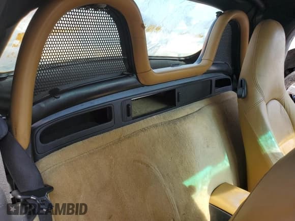 ✅ 2000 Porsche Boxster • VIN: WP0CA2982YU626149 • Lot: 70492165. Listed on Copart with Not provided. Free auction sales archive from the USA and detailed vehicle history report at DreamBid. Image 10.