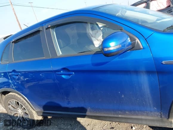 ✅ 2016 Mitsubishi Outlander ES • VIN: JA4AR3AU4GZ026520 • Лот: 42734898. Опубликован ранее на IAAI с пробегом 113 746 миль. Бесплатный доступ к архиву аукционных продаж из США и подробный отчёт об истории автомобиля на DreamBid. Изображение 13.