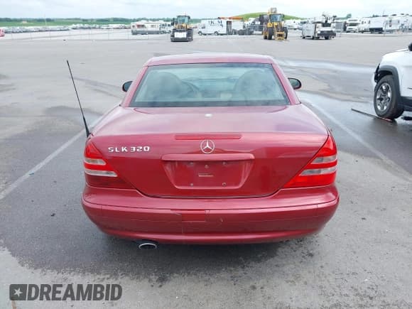 ✅ 2003 Mercedes-Benz SLK 320 • VIN: WDBKK65F43F278662 • Лот: 42804813. Опубликован ранее на IAAI с пробегом 109 013 миль. Бесплатный доступ к архиву аукционных продаж из США и подробный отчёт об истории автомобиля на DreamBid. Изображение 16.