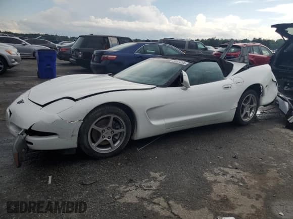 ✅ 2004 Chevrolet Corvette • VIN: 1G1YY32G445126550 • Лот: 60624205. Опубликован ранее на Copart с пробегом 141 681 миль. Бесплатный доступ к архиву аукционных продаж из США и подробный отчёт об истории автомобиля на DreamBid. Изображение 1.