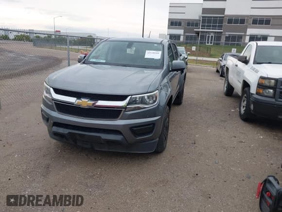 ✅ 2020 Chevrolet Colorado 2WD LT • VIN: 1GCGSCEN5L1189791 • Lot: 43530581. Wystawiony na IAAI z przebiegiem 108 365 mil. Bezpłatny archiwum sprzedaży aukcyjnych z USA i szczegółowy raport historii pojazdu na DreamBid. Zdjęcie 2.