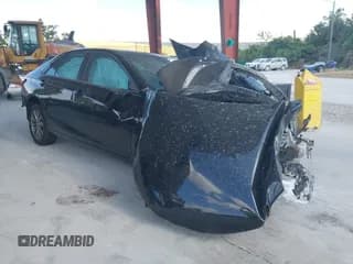 ✅ 2016 Toyota Camry XLE • VIN: 4T1BF1FK4GU555621 • Lot: 43535919. Wystawiony na IAAI z przebiegiem Nie podano. Bezpłatny archiwum sprzedaży aukcyjnych z USA i szczegółowy raport historii pojazdu na DreamBid. Zdjęcie 1.