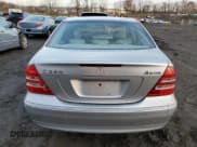 ✅ 2003 Mercedes-Benz C 240 • VIN: WDBRF81J63F401323 • Lot: 82829204. Wystawiony na Copart z przebiegiem 69 979 mil. Bezpłatny archiwum sprzedaży aukcyjnych z USA i szczegółowy raport historii pojazdu na DreamBid. Zdjęcie 6.