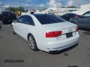 ✅ 2013 Audi A8 4.0L • VIN: WAUR2AFD6DN014637 • Lot: 43375721. Wystawiony na IAAI z przebiegiem 80 588 mil. Bezpłatny archiwum sprzedaży aukcyjnych z USA i szczegółowy raport historii pojazdu na DreamBid. Zdjęcie 3.