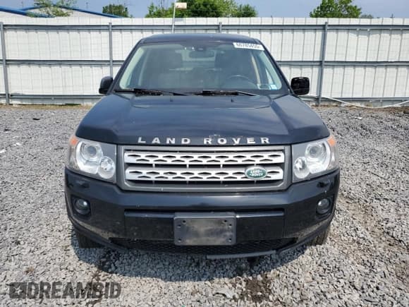 ✅ 2011 Land Rover LR2 HSE • VIN: SALFR2BN2BH219978 • Lot: 60785455. Listed on Copart with Not provided. Free auction sales archive from the USA and detailed vehicle history report at DreamBid. Image 5.