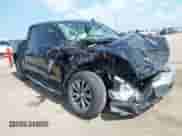 2022 Chevrolet Silverado 1500 LT z VIN 1GCPWCED0NZ201765, wystawiony jako IAAI lot #42423674 z przebiegiem 40 001 mil mil oraz . Historia ofert i sprzedaży dostępna na DreamBid. Obrazek 1.