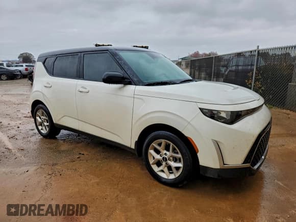 ✅ 2025 Kia Soul LX • VIN: KNDJ23AU8S7264028 • Lot: 91925795. Listed on Copart with 12,959 mi. Free auction sales archive from the USA and detailed vehicle history report at DreamBid. Image 4.