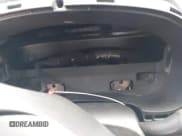 ✅ 2019 Chevrolet Traverse LS • VIN: 1GNERFKWXKJ317322 • Lot: 41552000. Wystawiony na IAAI z przebiegiem Nie podano. Bezpłatny archiwum sprzedaży aukcyjnych z USA i szczegółowy raport historii pojazdu na DreamBid. Zdjęcie 7.