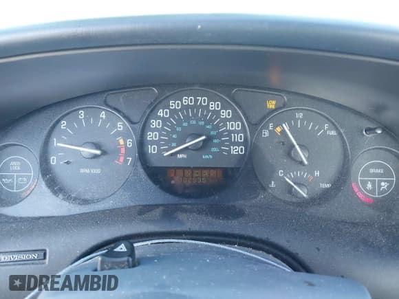✅ 1999 Buick Regal LS • VIN: 2G4WB52K3X1551243 • Лот: 43573689. Опубликован ранее на IAAI с пробегом 102 935 миль. Бесплатный доступ к архиву аукционных продаж из США и подробный отчёт об истории автомобиля на DreamBid. Изображение 7.