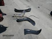 ✅ 1998 GMC Sierra 1500 • VIN: 1GTEK19R1WR511373 • Лот: 60080685. Опубликован ранее на Copart с пробегом 178 199 миль. Бесплатный доступ к архиву аукционных продаж из США и подробный отчёт об истории автомобиля на DreamBid. Изображение 12.