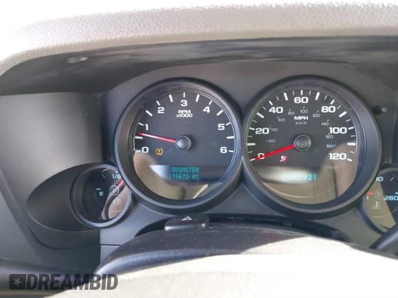 2009 Chevrolet Silverado 1500 LS with VIN 3GCEK13C89G153861, listed as a IAAI auction lot 41587774 with 179,670 mi miles and . Bid and sale history available at DreamBid. Image 7.