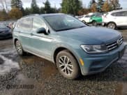 ✅ 2019 Volkswagen Tiguan SE • VIN: 3VV2B7AX9KM095666 • Лот: 91825065. Опубликован ранее на Copart с пробегом 76 722 миль. Бесплатный доступ к архиву аукционных продаж из США и подробный отчёт об истории автомобиля на DreamBid. Изображение 4.