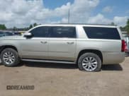 ✅ 2015 Chevrolet Suburban LT • VIN: 1GNSCJKC9FR153713 • Lot: 42436013. Wystawiony na IAAI z przebiegiem Nie podano. Bezpłatny archiwum sprzedaży aukcyjnych z USA i szczegółowy raport historii pojazdu na DreamBid. Zdjęcie 15.