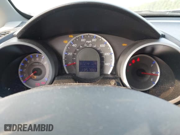 ✅ 2011 Honda Fit • VIN: JHMGE8H35BC028017 • Lot: 42416536. Listed on IAAI with 135,788 mi. Free auction sales archive from the USA and detailed vehicle history report at DreamBid. Image 7.