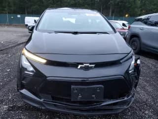 ✅ 2023 Chevrolet Bolt EV 2LT • VIN: 1G1FX6S09P4172318 • Lot: 81094714. Wystawiony na Copart z przebiegiem 10 415 mil. Bezpłatny archiwum sprzedaży aukcyjnych z USA i szczegółowy raport historii pojazdu na DreamBid. Zdjęcie 5.