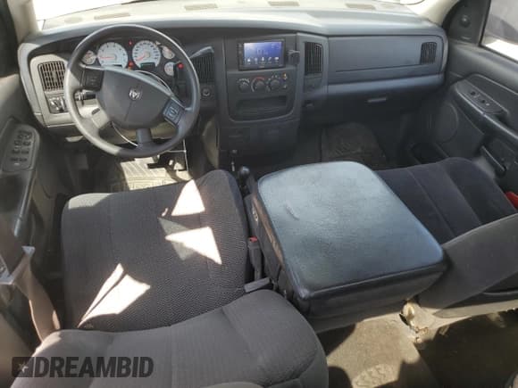 ✅ 2005 Dodge 1500 SLT • VIN: 1D7HU18D05S249808 • Лот: 71872344. Опубликован ранее на Copart с пробегом 170 746 миль. Бесплатный доступ к архиву аукционных продаж из США и подробный отчёт об истории автомобиля на DreamBid. Изображение 8.