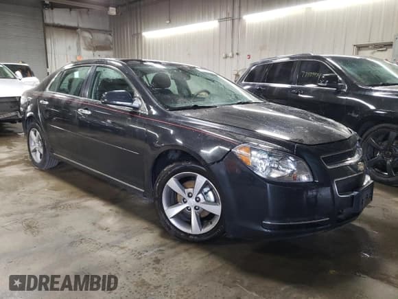 ✅ 2012 Chevrolet Malibu 1LT • VIN: 1G1ZC5E02CF174800 • Lot: 77399564. Wystawiony na Copart z przebiegiem 151 052 mil. Bezpłatny archiwum sprzedaży aukcyjnych z USA i szczegółowy raport historii pojazdu na DreamBid. Zdjęcie 4.