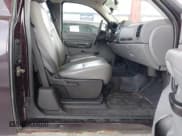 ✅ 2008 Chevrolet Silverado 1500 1LT • VIN: 2GCEK19C981281606 • Lot: 43673133. Listed on IAAI with 141,935 mi. Free auction sales archive from the USA and detailed vehicle history report at DreamBid. Image 5.