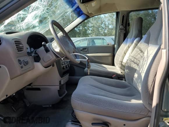 2002 Dodge Caravan Sport с VIN 1B4GP44362B666368, выставлен на аукционе Copart как лот 75094714 с пробегом 206 526 миль миль и Списание • Salvage title. История ставок и продаж доступна на DreamBid. Изображение 7.