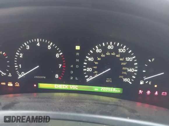 ✅ 1998 Lexus LS 400 • VIN: JT8BH28F6W0129843 • Lot: 42092868. Listed on IAAI with 200,568 mi. Free auction sales archive from the USA and detailed vehicle history report at DreamBid. Image 7.