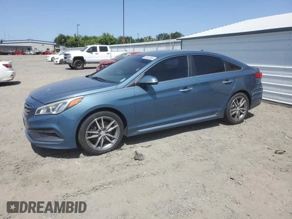 ✅ 2015 Hyundai Sonata Sport • VIN: 5NPE34AB4FH041375 • Lot: 60552885. Wystawiony na Copart z przebiegiem 174 794 mil. Bezpłatny archiwum sprzedaży aukcyjnych z USA i szczegółowy raport historii pojazdu na DreamBid. Zdjęcie 1.