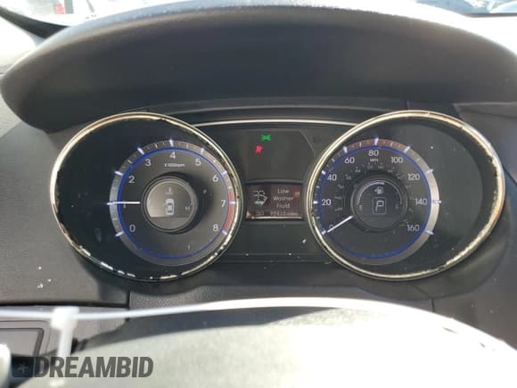 ✅ 2013 Hyundai Sonata SE • VIN: 5NPEC4AC8DH643248 • Lot: 73526034. Listed on Copart with 99,415 mi. Free auction sales archive from the USA and detailed vehicle history report at DreamBid. Image 9.