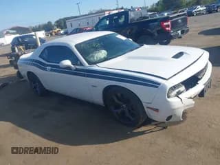 ✅ 2019 Dodge Challenger R/T • VIN: 2C3CDZBTXKH606390 • Lot: 43351175. Wystawiony na IAAI z przebiegiem 105 666 mil. Bezpłatny archiwum sprzedaży aukcyjnych z USA i szczegółowy raport historii pojazdu na DreamBid. Zdjęcie 1.