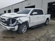 ✅ 2023 Ram 1500 Laramie • VIN: 1C6SRFJT7PN651656 • Lot: 90226755. Wystawiony na Copart z przebiegiem 32 125 mil. Bezpłatny archiwum sprzedaży aukcyjnych z USA i szczegółowy raport historii pojazdu na DreamBid. Zdjęcie 1.