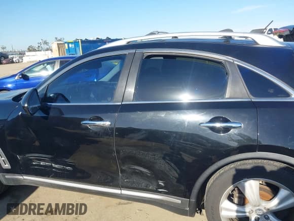 ✅ 2010 Infiniti FX • VIN: JN8AS1MU3AM800324 • Lot: 42020705. Listed on IAAI with 131,170 mi. Free auction sales archive from the USA and detailed vehicle history report at DreamBid. Image 6.