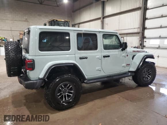 ✅ 2024 Jeep Wrangler Rubicon • VIN: 1C4RJXFG5RW334472 • Лот: 91481335. Опубликован ранее на Copart с пробегом 14 012 миль. Бесплатный доступ к архиву аукционных продаж из США и подробный отчёт об истории автомобиля на DreamBid. Изображение 3.