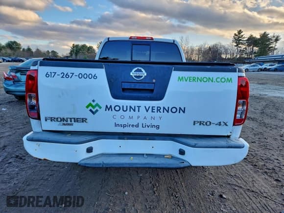 ✅ 2011 Nissan Frontier Pro-4X • VIN: 1N6AD0CWXBC443571 • Lot: 95662335. Listed on Copart with 116,914 mi. Free auction sales archive from the USA and detailed vehicle history report at DreamBid. Image 6.