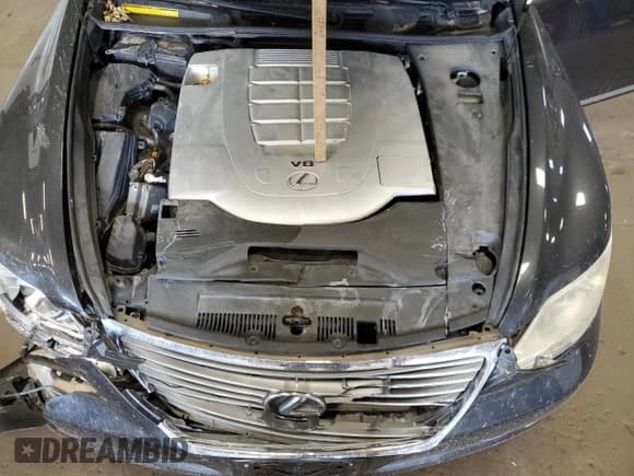 ✅ 2009 Lexus LS 460 • VIN: JTHCL46F795000258 • Lot: 85935555. Listed on Copart with 170,589 mi. Free auction sales archive from the USA and detailed vehicle history report at DreamBid. Image 11.