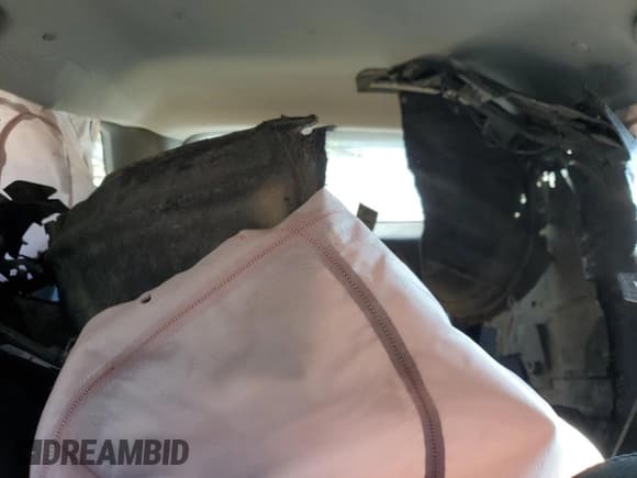 ✅ 2022 Chevrolet Equinox LS • VIN: 2GNAXSEV6N6119922 • Лот: 71214805. Опубликован ранее на Copart с пробегом 114 781 миль. Бесплатный доступ к архиву аукционных продаж из США и подробный отчёт об истории автомобиля на DreamBid. Изображение 10.