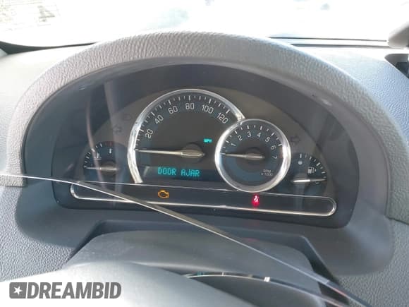 ✅ 2007 Chevrolet HHR LT • VIN: 3GNDA23D47S550952 • Lot: 41196440. Listed on IAAI with 187,669 mi. Free auction sales archive from the USA and detailed vehicle history report at DreamBid. Image 7.