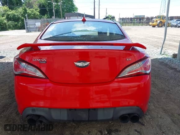 2013 Hyundai Genesis Coupe R-Spec с VIN KMHHU6KJ2DU081268, выставлен на аукционе IAAI как лот 42469564 с пробегом 63 989 миль миль и . История ставок и продаж доступна на DreamBid. Изображение 16.