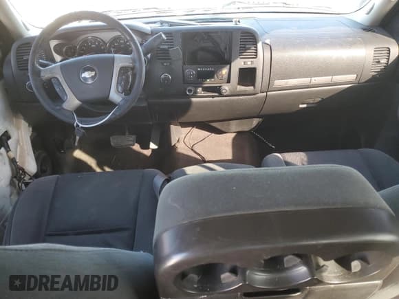 ✅ 2009 Chevrolet Silverado 2500HD LT • VIN: 1GCHK53679F175673 • Lot: 45703225. Listed on Copart with 262,834 mi. Free auction sales archive from the USA and detailed vehicle history report at DreamBid. Image 8.