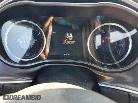 ✅ 2020 Dodge Challenger R/T Scat Pack • VIN: 2C3CDZFJ9LH184980 • Lot: 89717585. Wystawiony na Copart z przebiegiem 50 390 mil. Bezpłatny archiwum sprzedaży aukcyjnych z USA i szczegółowy raport historii pojazdu na DreamBid. Zdjęcie 9.