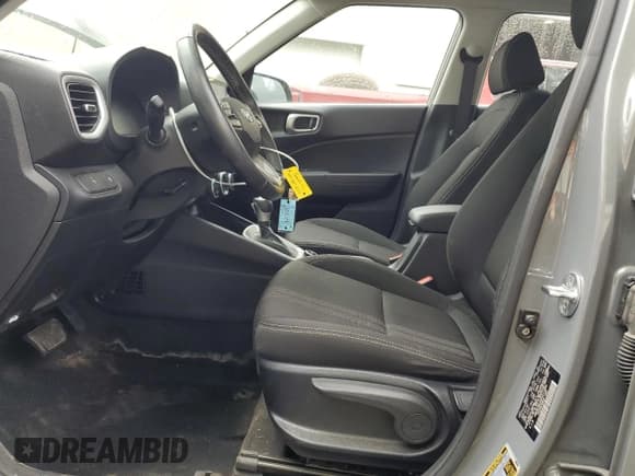 ✅ 2023 Hyundai Venue SEL • VIN: KMHRC8A34PU211884 • Lot: 59784745. Listed on Copart with 48,538 mi. Free auction sales archive from the USA and detailed vehicle history report at DreamBid. Image 7.